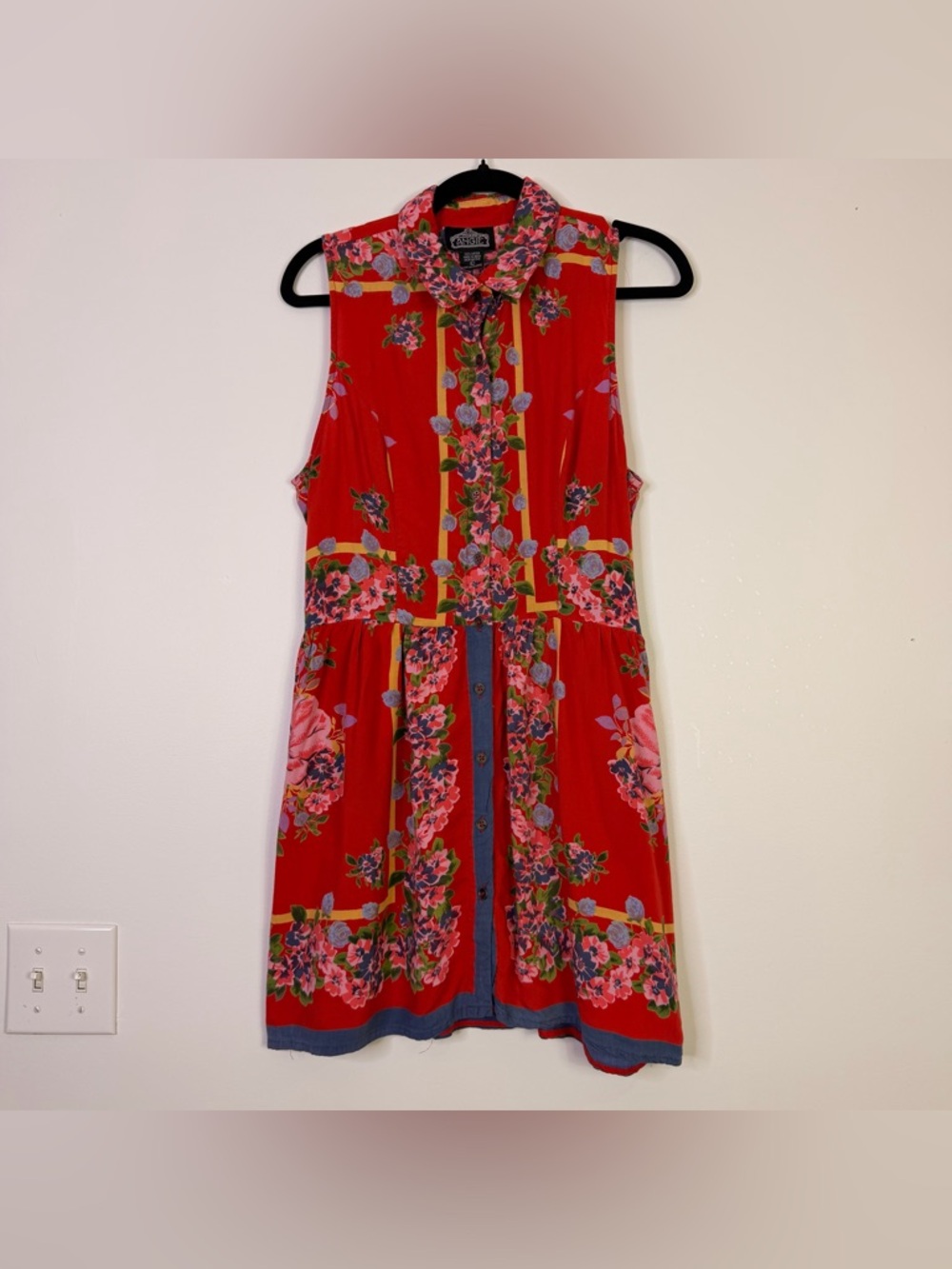 Angie | Red Sleeveless Floral Button-Front Dress L